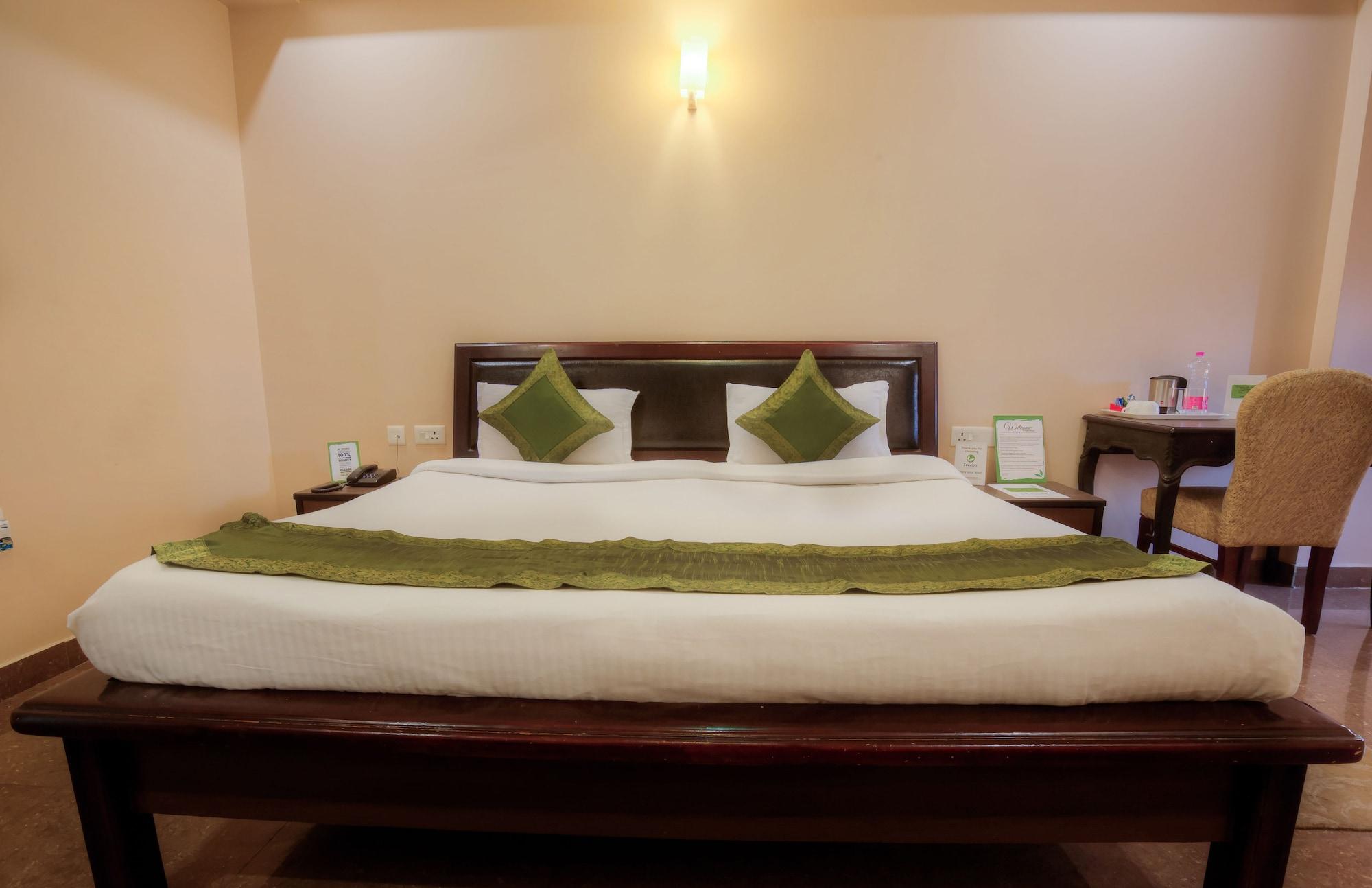 Treebo Shivam Inn Near Singapore Mall Lucknow Extérieur photo